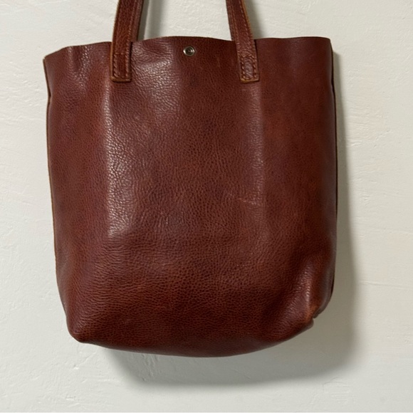 Portland Leather Crossbody Tote Nutmeg - Picture 6 of 12